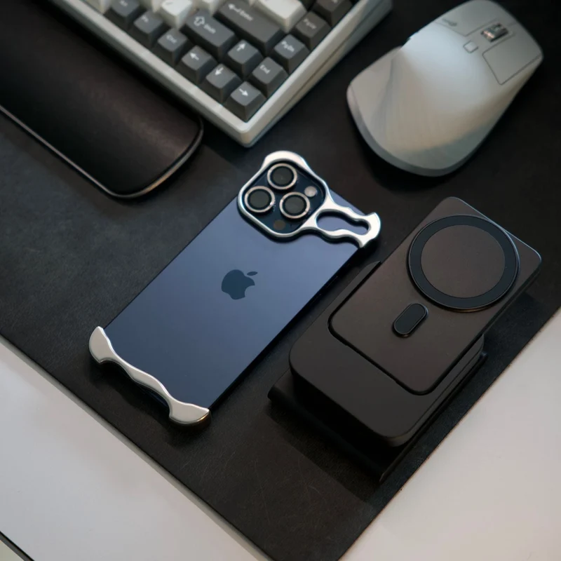 Slanket etui til smartphone med minimalistisk design