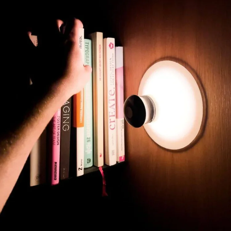 Genopladelig SnapLight LED-lys, justerbar lysstyrke, til hjemmet og rejser