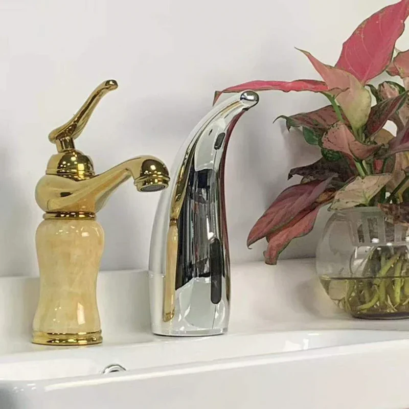 Automatisk sæbedispenser | Kontaktløs design og stil