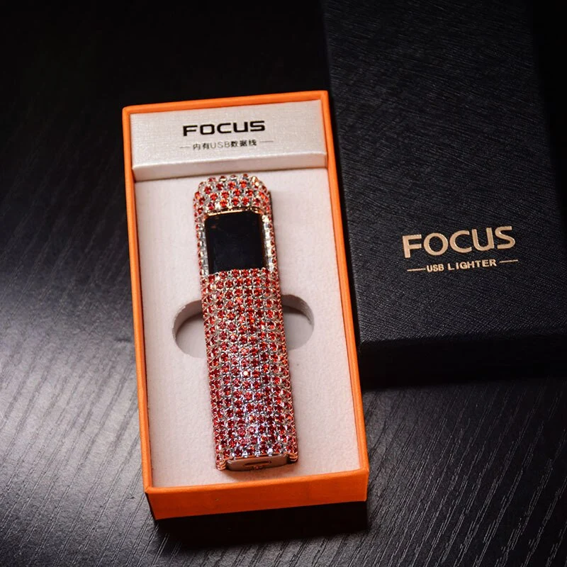 Elegant og Chic Genopladelig Lighter med Strass