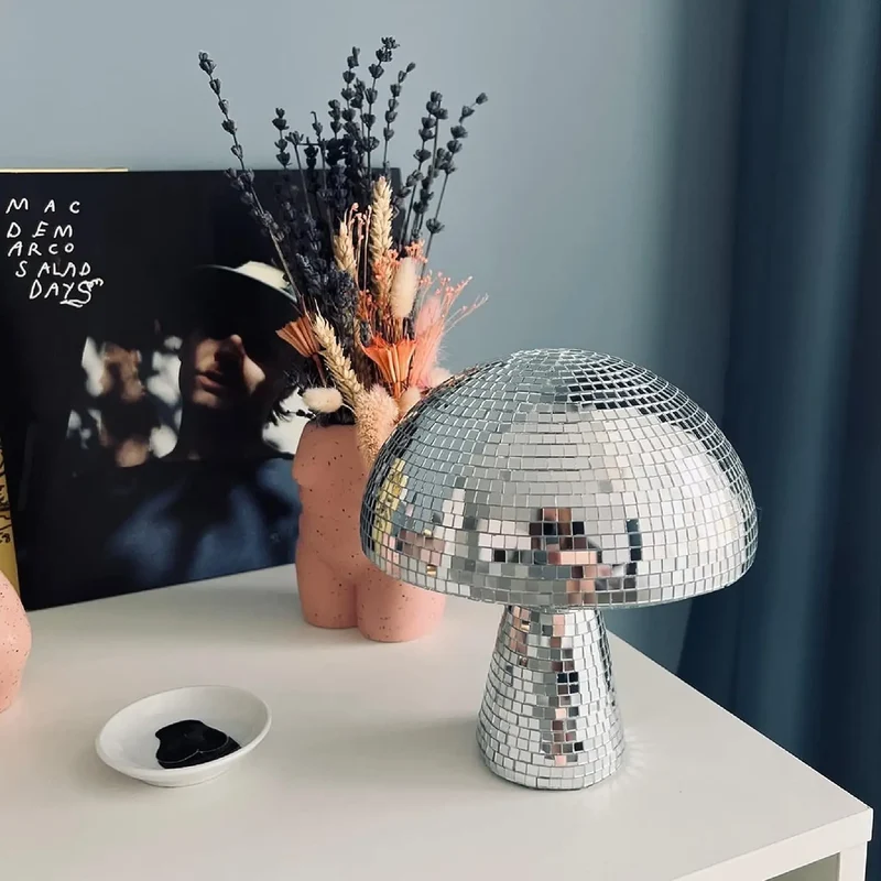 GlowSphere svamp disco kugle | Luksus borddekoration med spejleffekt