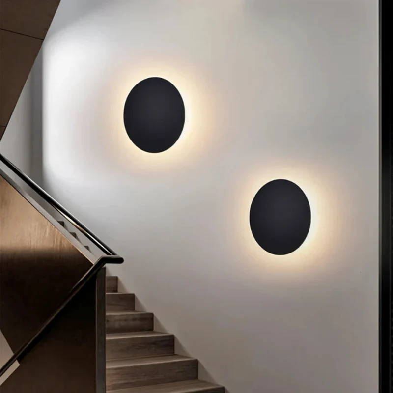 Elegant LED Væglampe med Rundt, Moderne Design