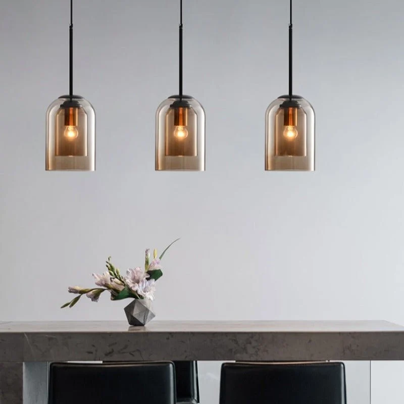 Moderne Pendellampe med dobbelt glas til stue og spisestue