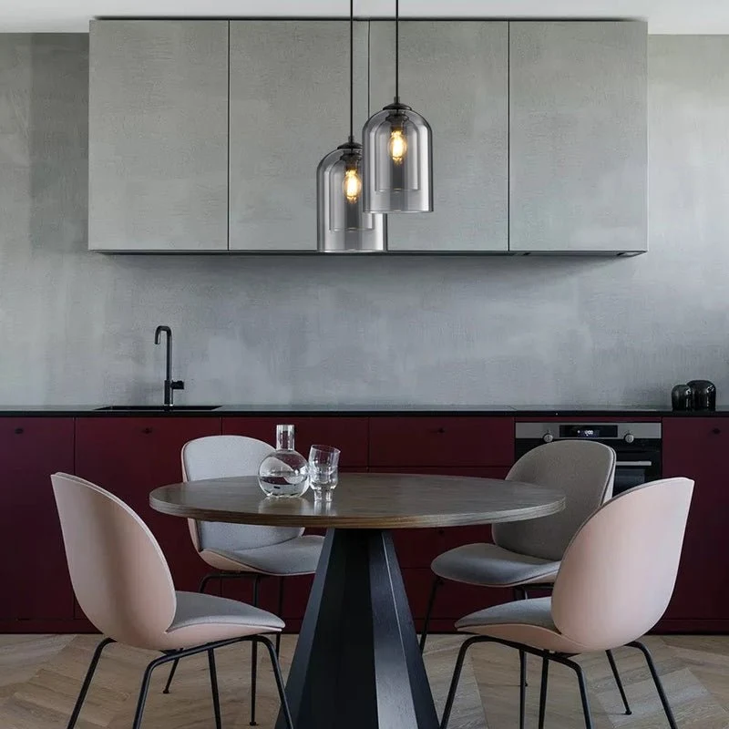 Moderne Pendellampe med dobbelt glas til stue og spisestue