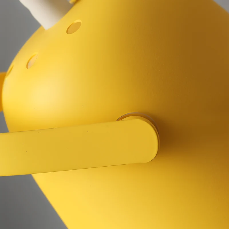 Rotating Table Lamp with Modern Design - Eye-Friendly Lighting Solution