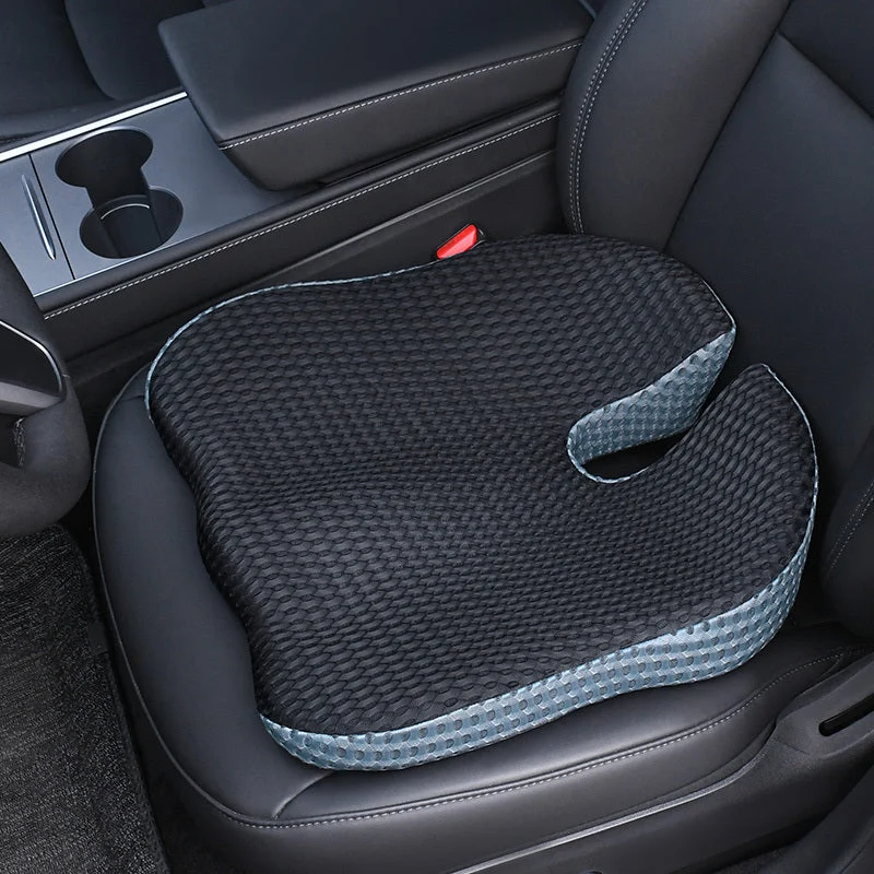 Ergonomisk Trekantet Pude med Memory Foam – Åndbar og Trykaflastende til Bil og Kontor