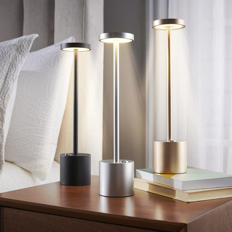 Trådløs Bordlampe LED – Genopladelig & Touch Dæmpbar