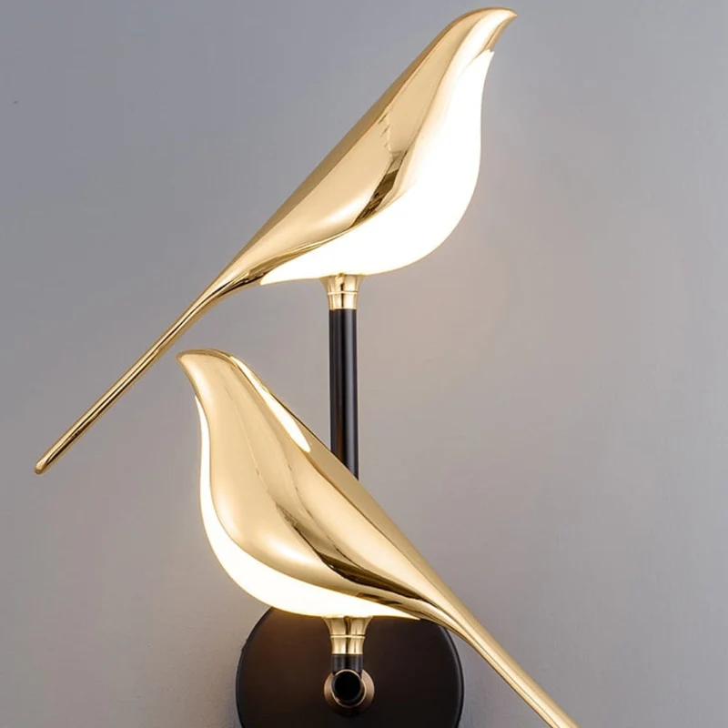Moderne LED Væglampe med Fugle Design – Energibesparende Elegance