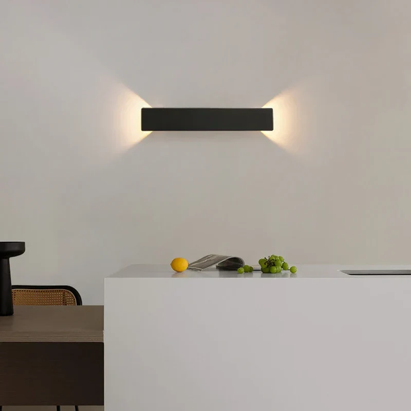 Elegant LED Udendørslampe - Moderne og Vejrbestandig