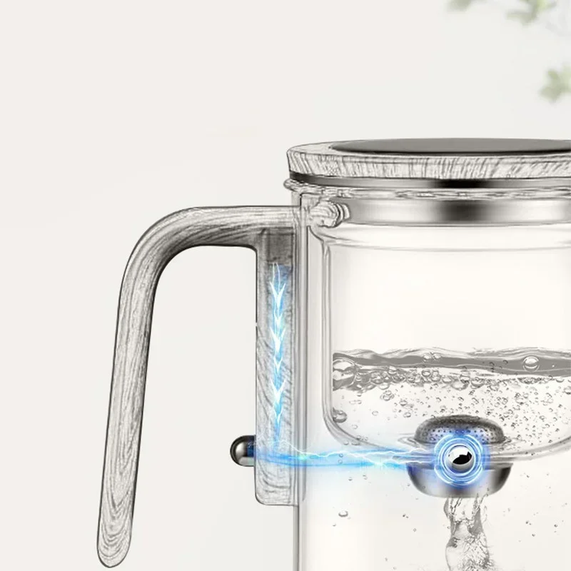 Elegant glas tepotte med infuser – stilfuld infusion med træhåndtag