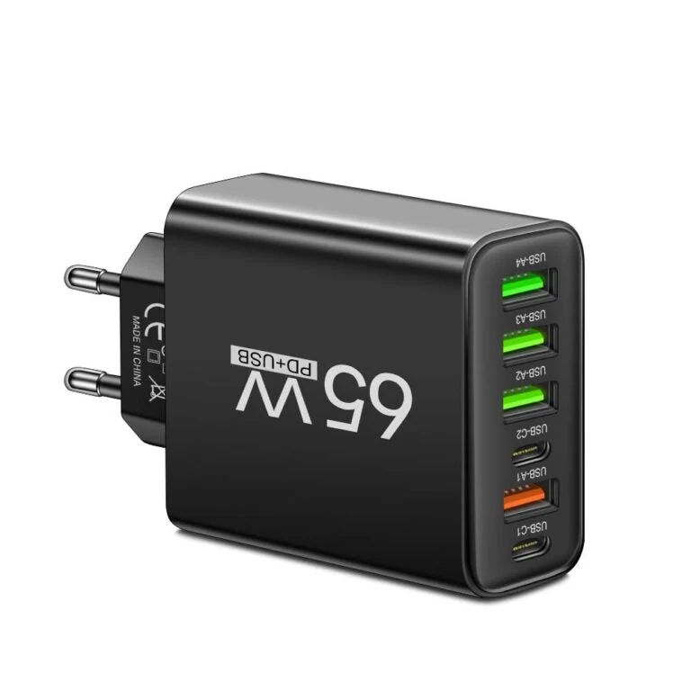 Multi USB Oplader - Hurtig og Sikker til Hjemmet og på Farten