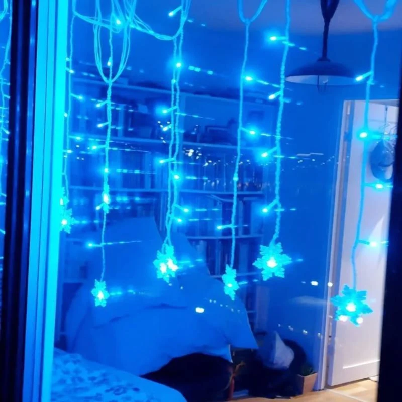 LED Lyskæde med Snefnug | Indendørs og Udendørs