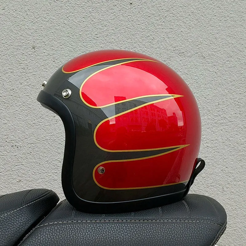 Elegant Lavprofil Hjelm til Motorcykel med Sikkerhedsgodkendelser