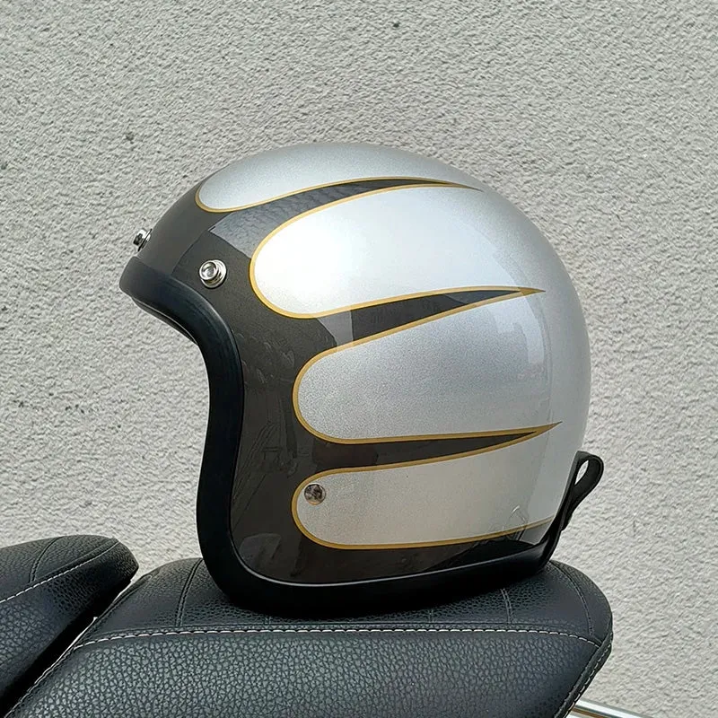 Elegant Lavprofil Hjelm til Motorcykel med Sikkerhedsgodkendelser