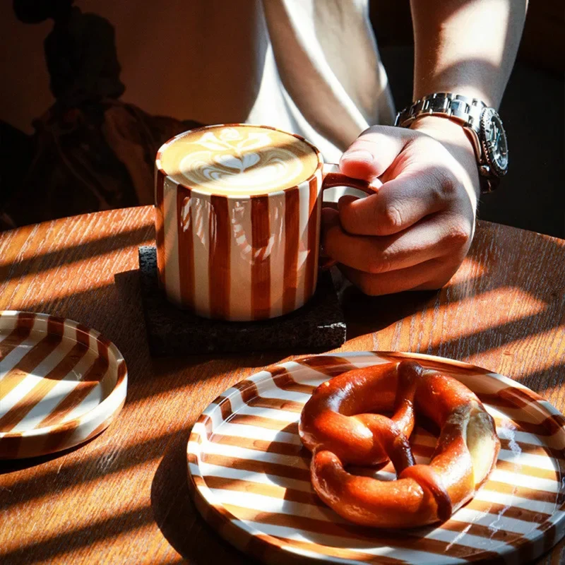 Elegante Keramisk Kaffesæt til Sofistikerede Øjeblikke