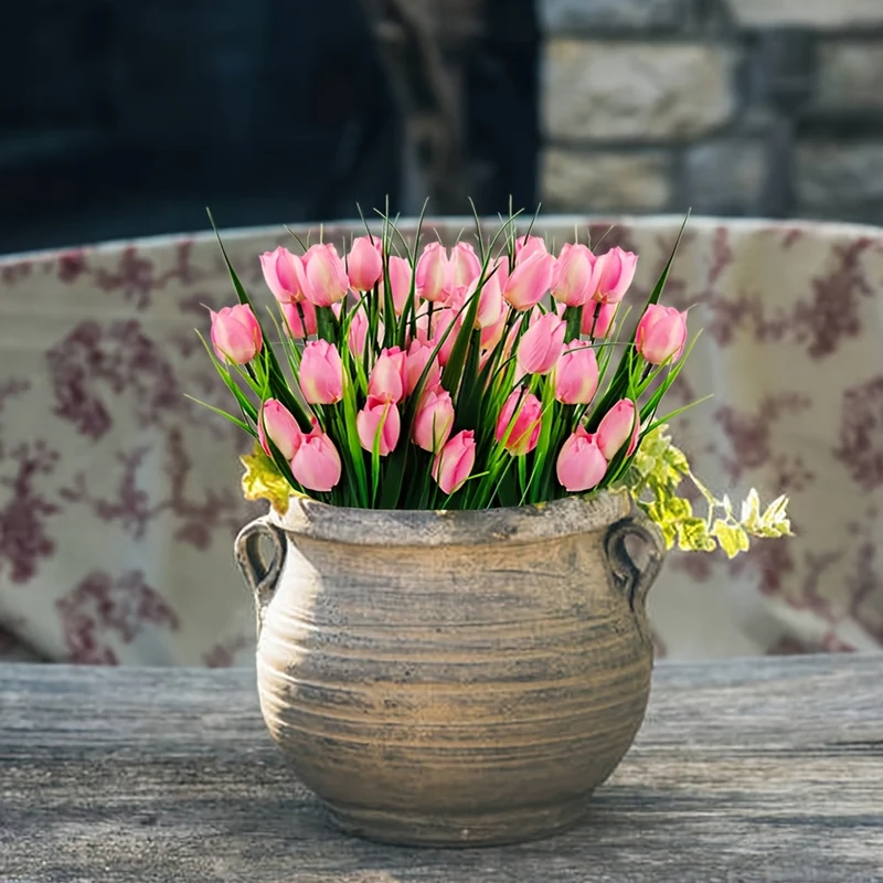 Sæt med 6 Holdbare Tulipanbuketter – UV-Beskyttede til Indendørs og Udendørs Dekoration