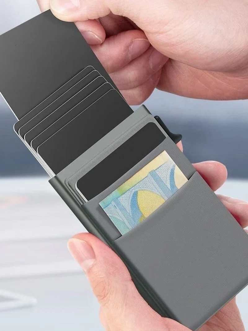 Slim Metal Kortholder med RFID Beskyttelse