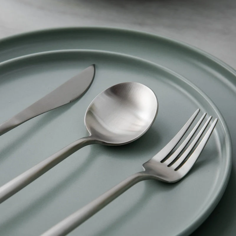 Moderne Minimalistiske Bestik til Din Tabel