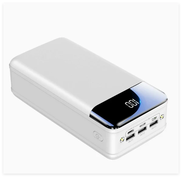 Kraftfuld Powerbank med 50.000mAh – Hurtig Opladning til Alle Dine Enheder