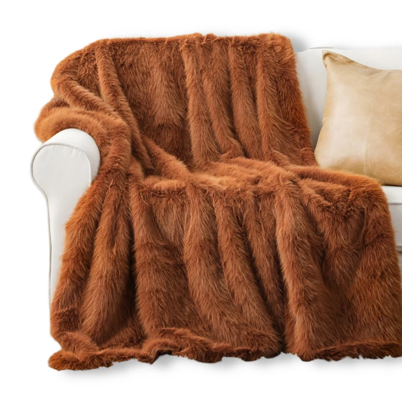 Luksus Fleece Tæppe i Syntetisk Pels – Blødt Tæppe til Seng og Sofa