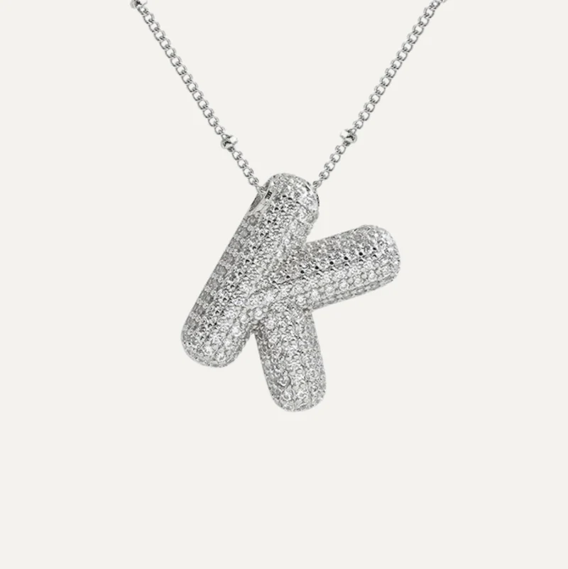 Diamant halskæde med bogstav