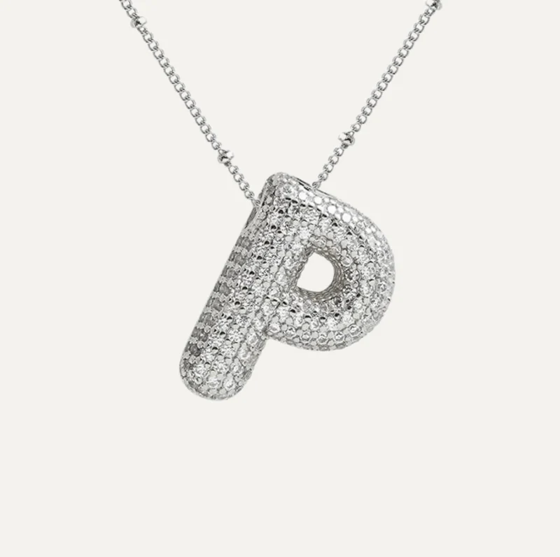Diamant halskæde med bogstav