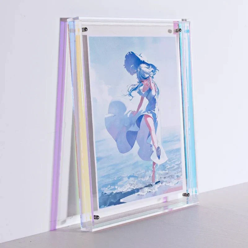 Minimalistisk farvet fotorahme i klart akryl