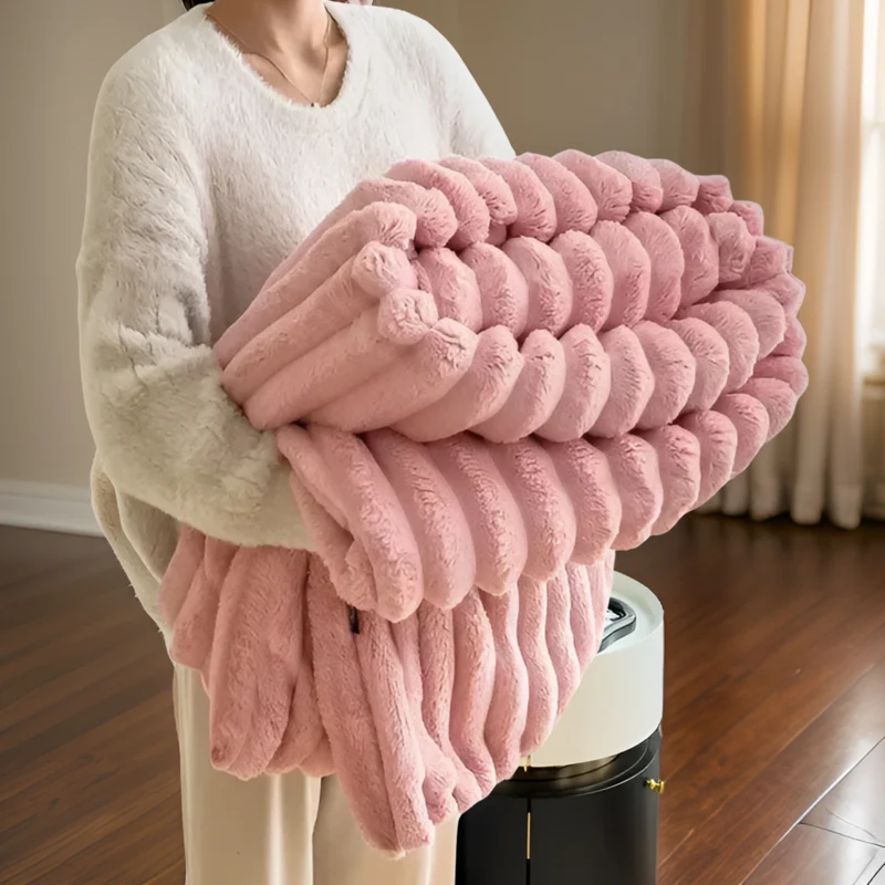 Luksus fleece tæppe til sofa - blødt, varmt og hyggeligt tæppe til stue