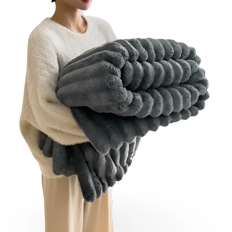 Luksus fleece tæppe til sofa - blødt, varmt og hyggeligt tæppe til stue