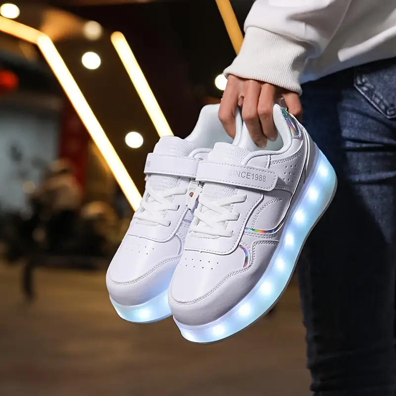Rul med stil – Lysende sneakers med indbyggede hjul