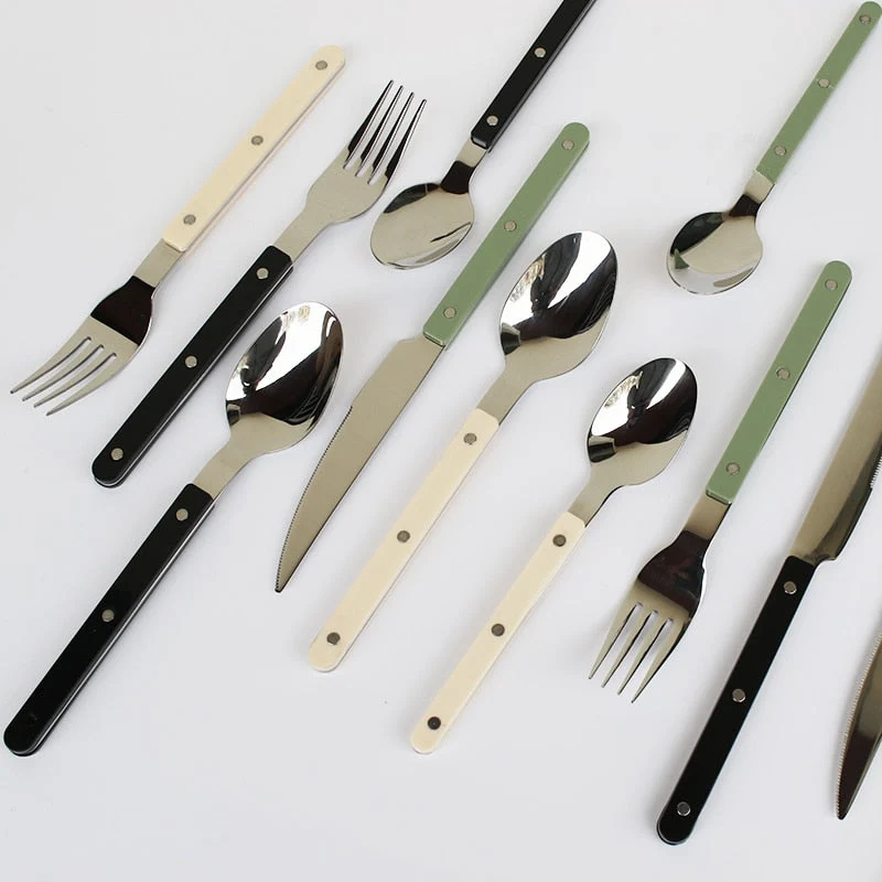 Elegant Sæt af 24 Stk. Rustfrit Stål Bestik – GourmetKlassik