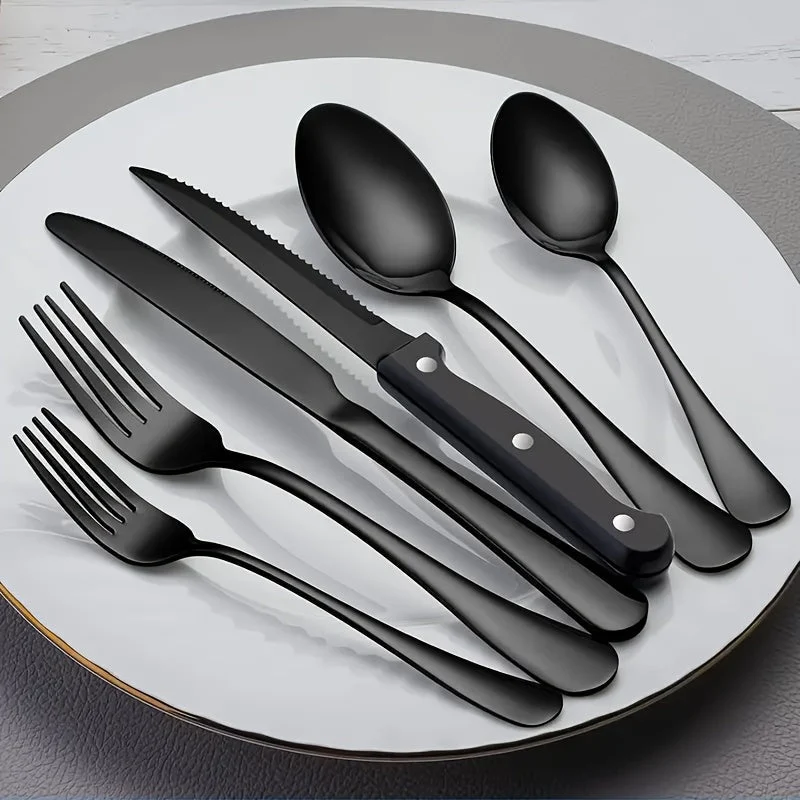 Elegant sæt af 24 dele i sort rustfrit stål til enhver lejlighed
