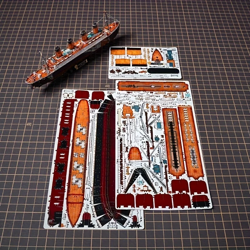 3D Metal Titanic Model – Detaljeret DIY Model til Kreative