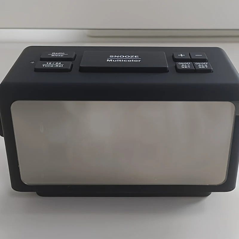 LED Vækkeur med RGB Spejl og Radiofunktion – Moderne Ur til Værelset