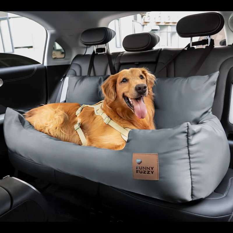 Komfortabel hundeseng til bil – RoadPaw