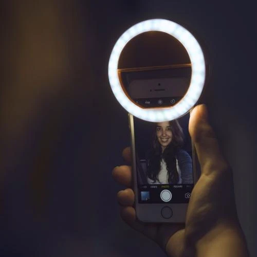 Bærbar Ringlys til Selfies - GlowSnap