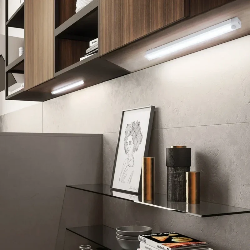 Trådløs LED-lampe med bevægelsessensor - SmartGlow
