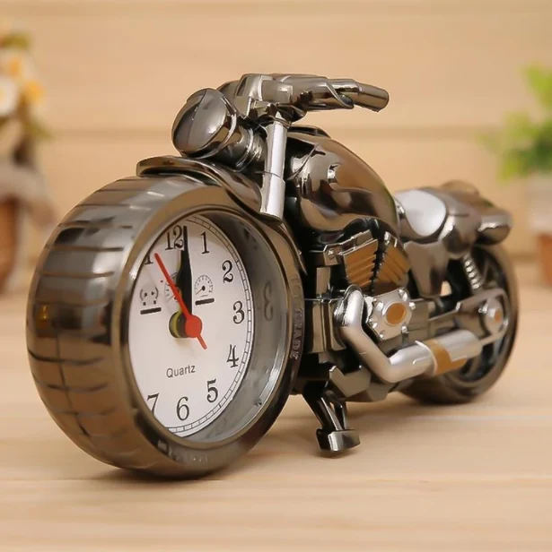 Retro Vækkeur med Motif – Motorcykel Design