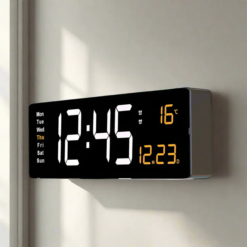 Farverig digital ur i akryl | Moderne LED ur med USB