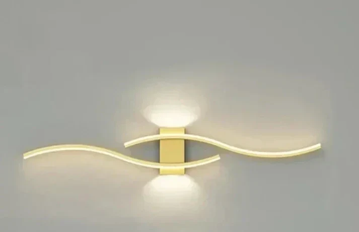 Moderne LED Væglampe i Bølgeform | 60×15 cm | Energibesparende og Blødt Lys