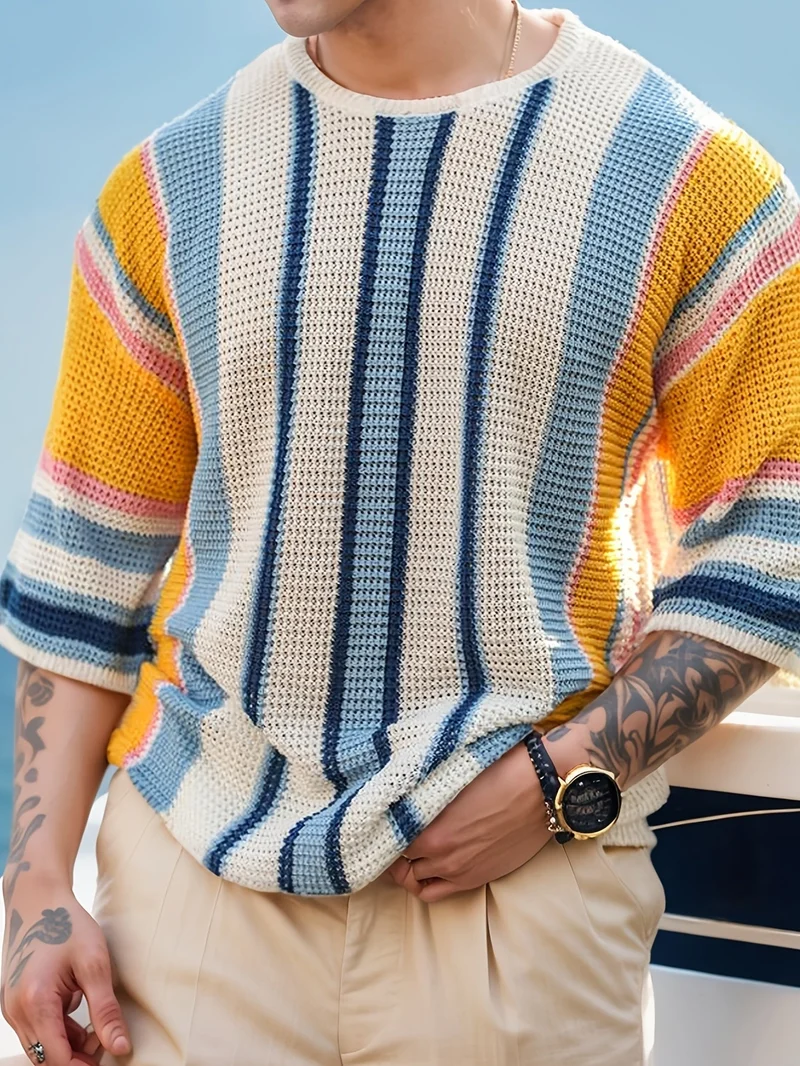 Stribet sweater – afslappet, komfortabel og luftig