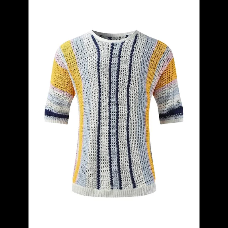 Stribet sweater – afslappet, komfortabel og luftig