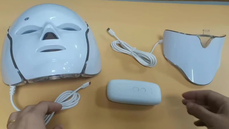 LED Ansigts- og Halsmaske med 7 Farver – Genopladelig USB Hudplejeenhed