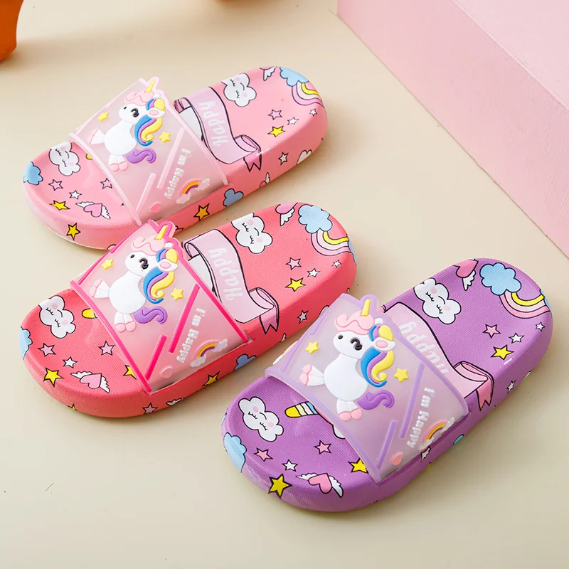 Unicorn Slippers til Børn – Perfekte til Indendørsbrug og Badeværelset