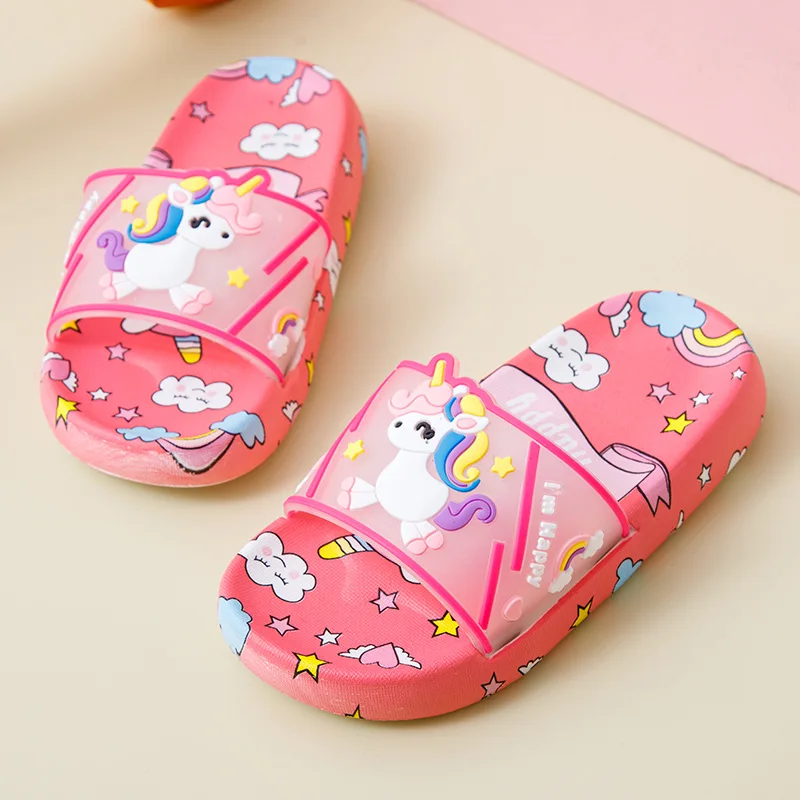 Unicorn Slippers til Børn – Perfekte til Indendørsbrug og Badeværelset