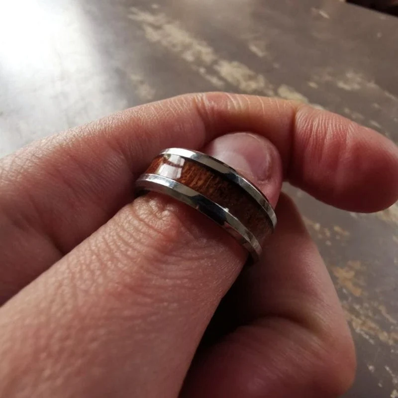 Elegant Livets Træ Ring i Rustfrit Stål til Kvinder - Vira