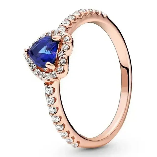 Forlovelsesring med hjerteformet diamant – kærlighedssymbol