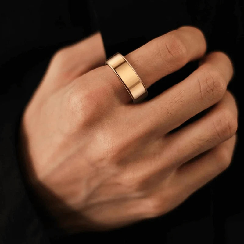 Smart Sundhedstracker i Titan – HeliosRing