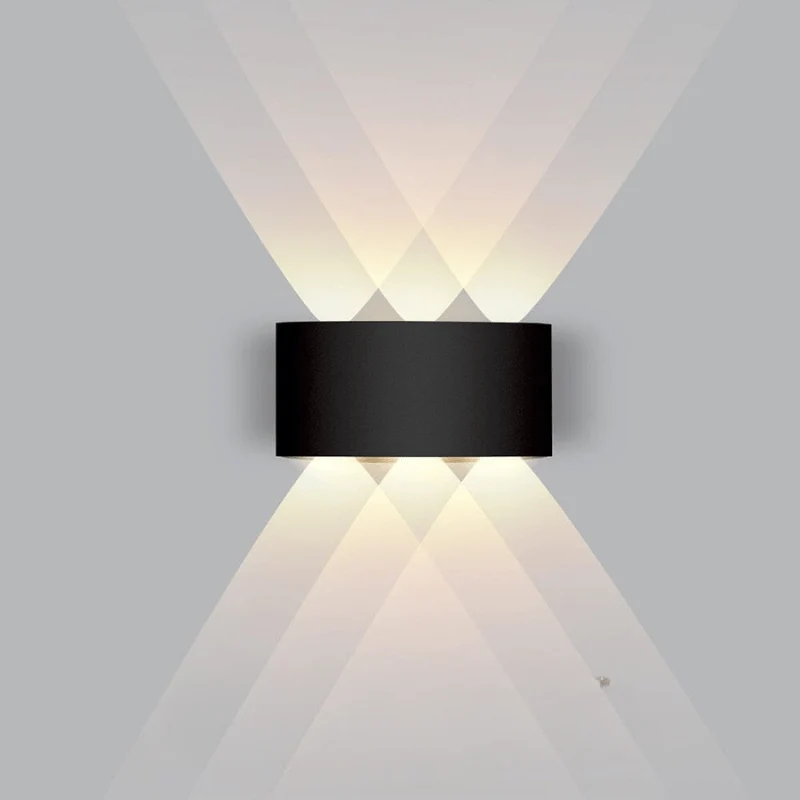 Vejrbestandig LED Væglampe til Udendørsbrug – Elegant Belysning i Aluminium