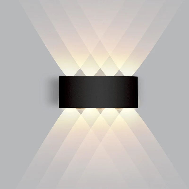 Vejrbestandig LED Væglampe til Udendørsbrug – Elegant Belysning i Aluminium